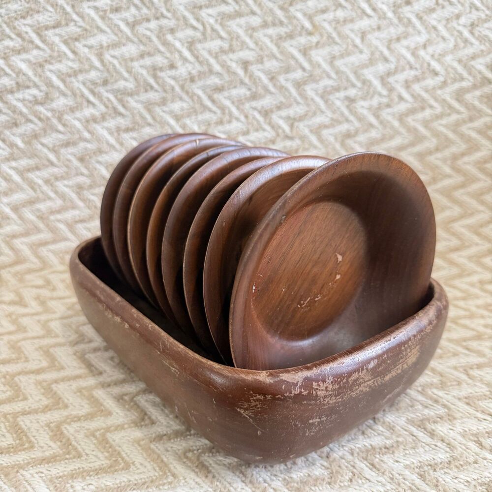 Vintage Lebanon Supply Co. Fine Wooden Ware Walnut Snack Bowl Set and Tray